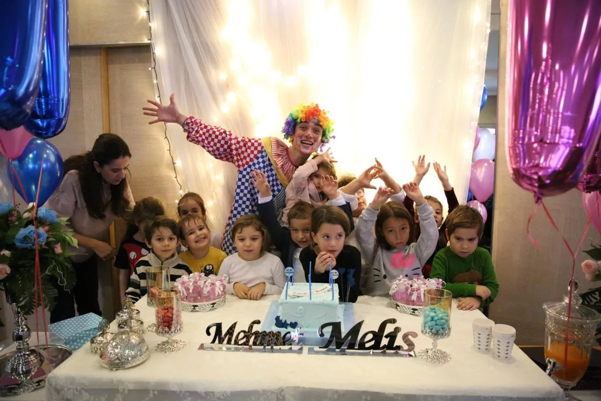 Gördes Doğum Günü Organizasyonu